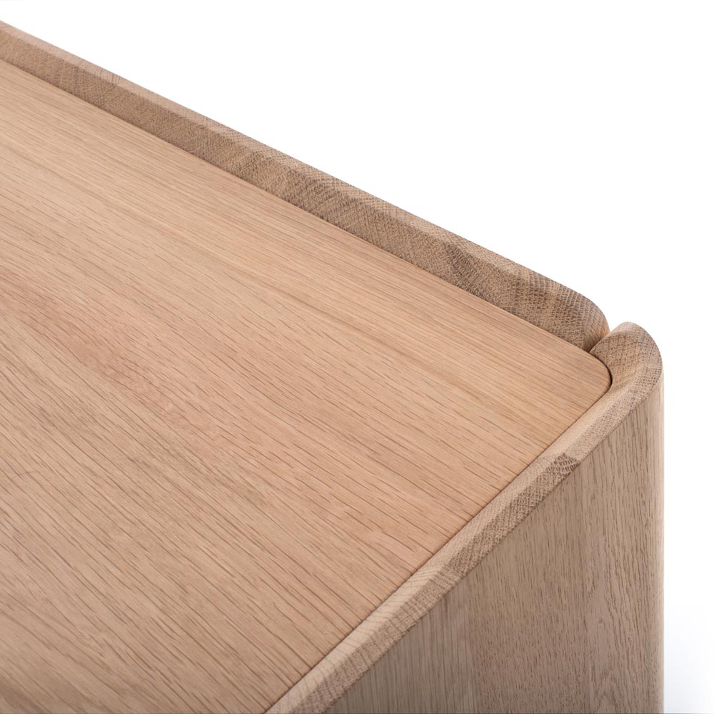 Dvor-sideboard-Gazzda