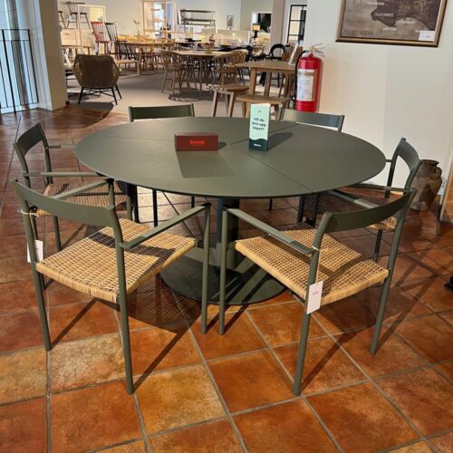 Peace matbord DK stolar Brafab rea