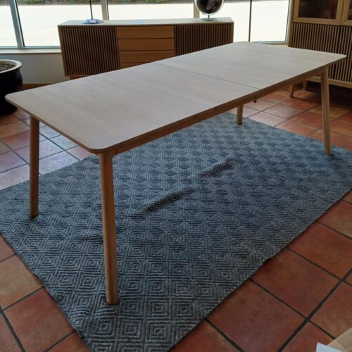 Nord matbord rea
