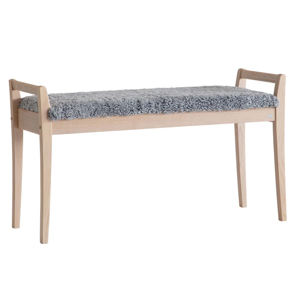 Meja-Bänk-Vitoljad-ek-Fårskinn-Ljusgrå